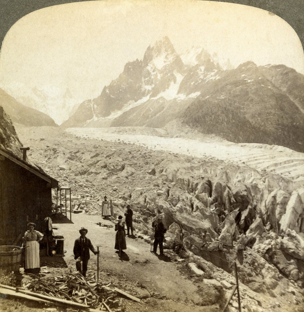 Mer de Glace a Chapeau-ból, Chamonix közelében, Franciaországban. alkotó: Underwood and Underwood