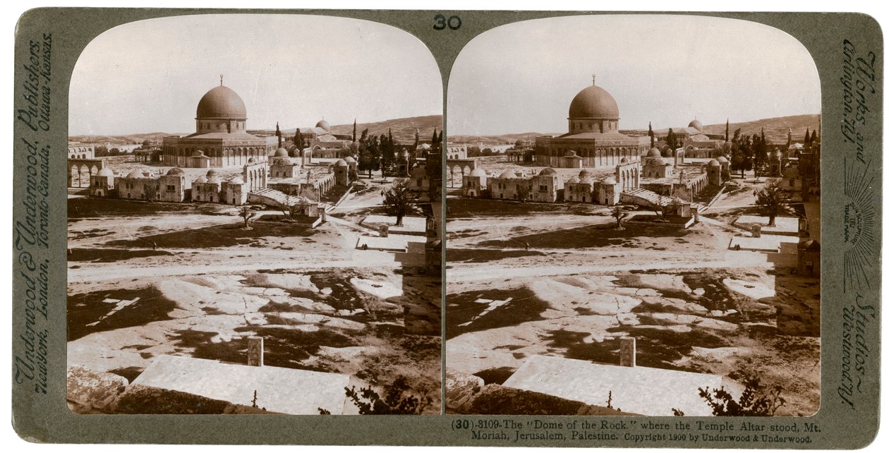 A Sziklakupola, ahol a Temple Alter állt, Moriah-hegy, Jeruzsálem, Palesztina, 1900. alkotó: Underwood and Underwood