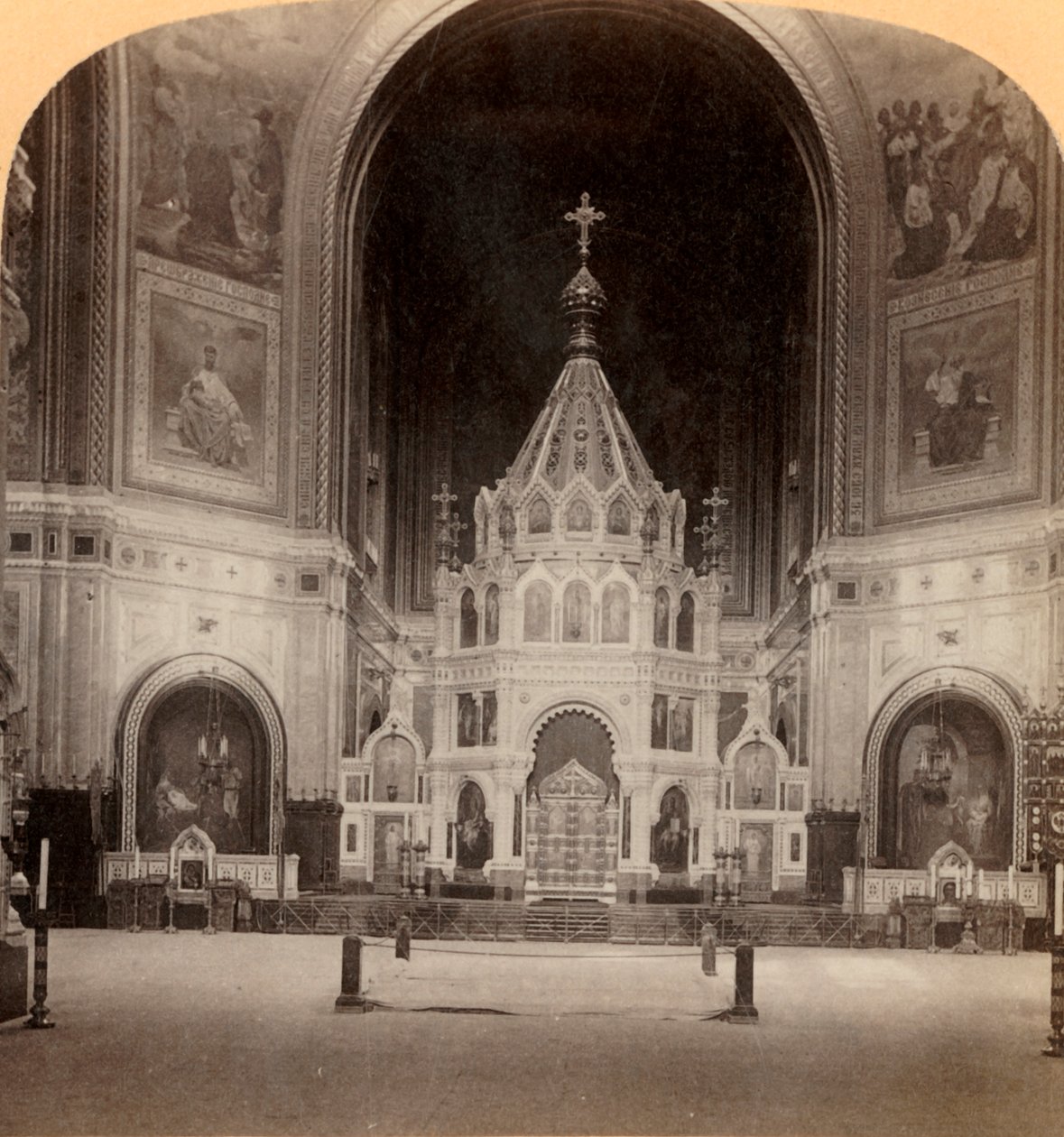 A csodálatos oltár, Megváltónk temploma, Moszkva legnagyobb temploma, Oroszország, 1898. alkotó: Underwood and Underwood