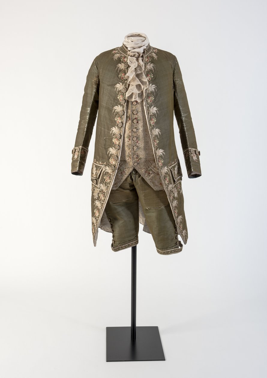 Férfi zöld szőtt selyem hímzett kabát és bricsesznadrág, udvarban hordva, 1770-es évek (selyem) alkotó: Unbekannt Unbekannt