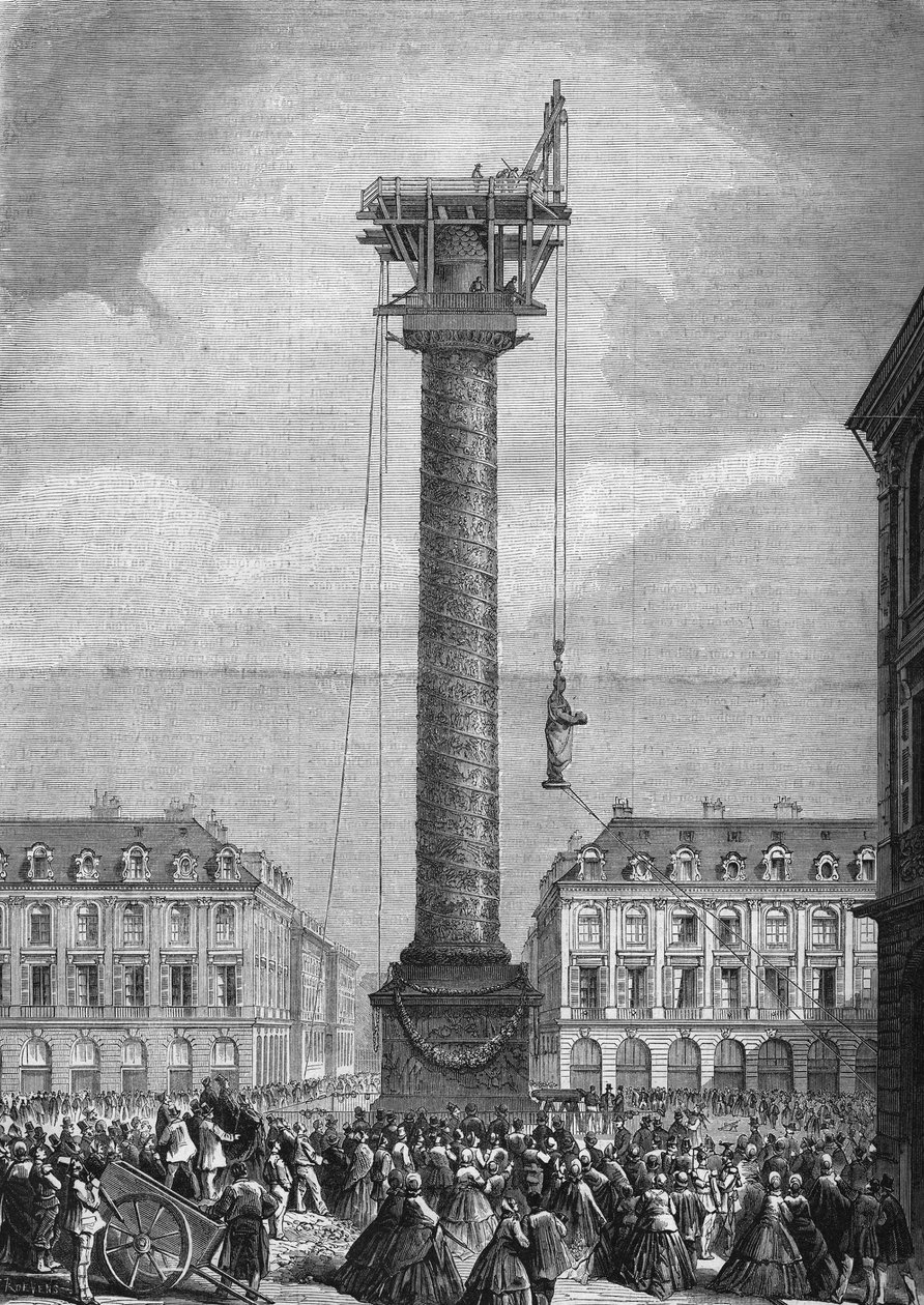 Az új szobor (I. Napóleont ábrázoló) felállítása a Place Vendome oszlopa fölött Párizs 1. kerületében november 4-én alkotó: Unknown artist