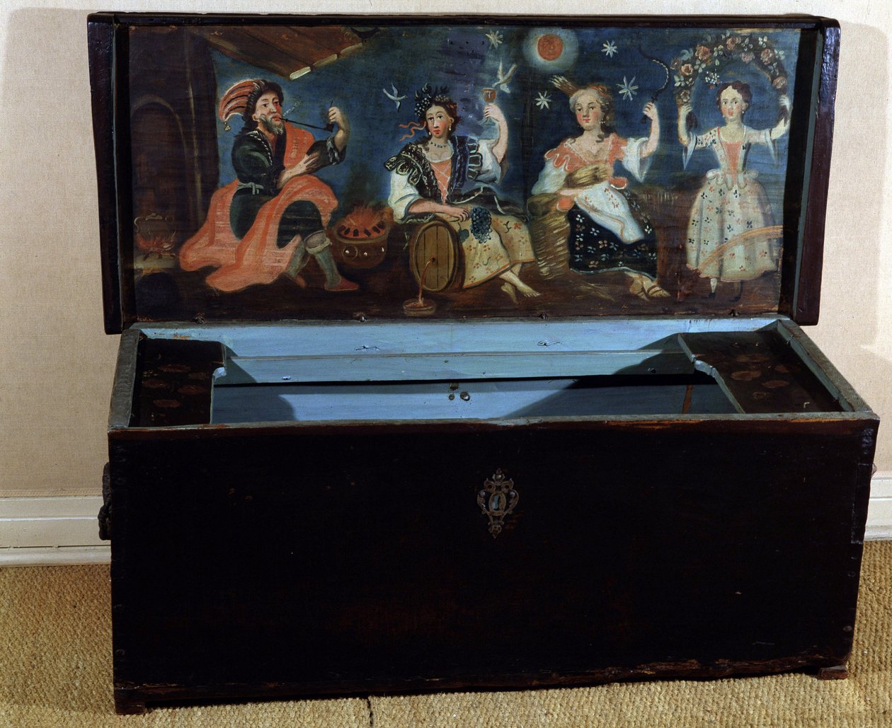 Marine Chest, Regionális Őstörténeti Múzeum, Menton. alkotó: Unknown artist