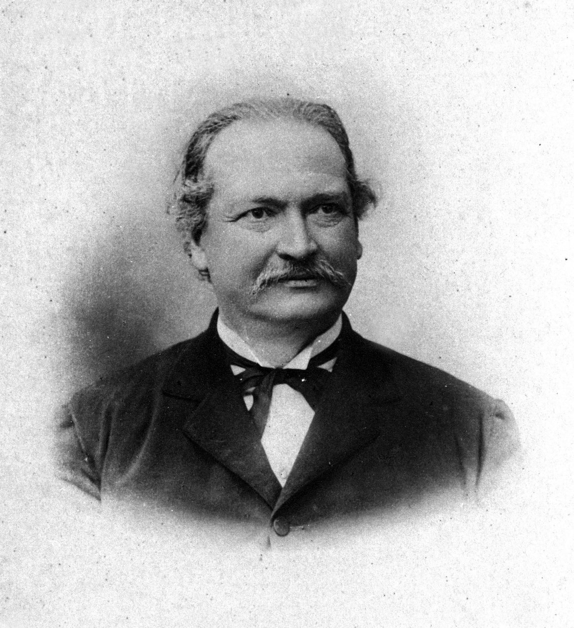 Antonio Pacinotti olasz fizikus (1841-1912) portréja. alkotó: Unknown artist