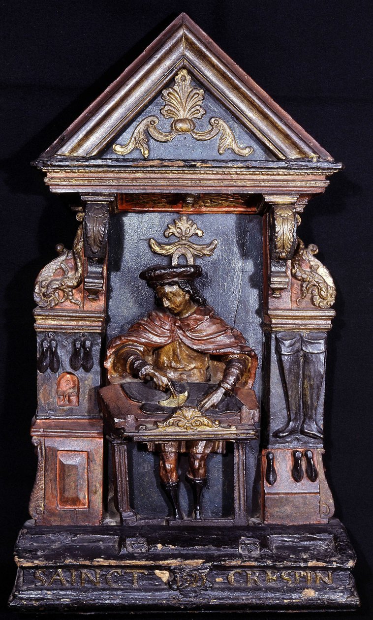 Cipészes felirat alul „” Saint Crespin”” - faragott fa alkotó: Unknown artist