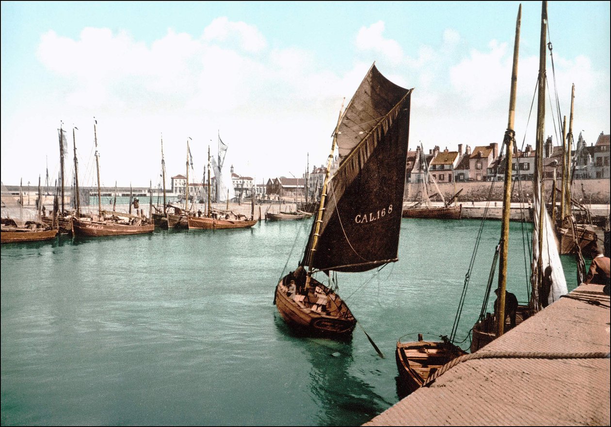 Kilátás Calais-ra, a kikötőre. Photochrome v. 1890. alkotó: Unknown artist
