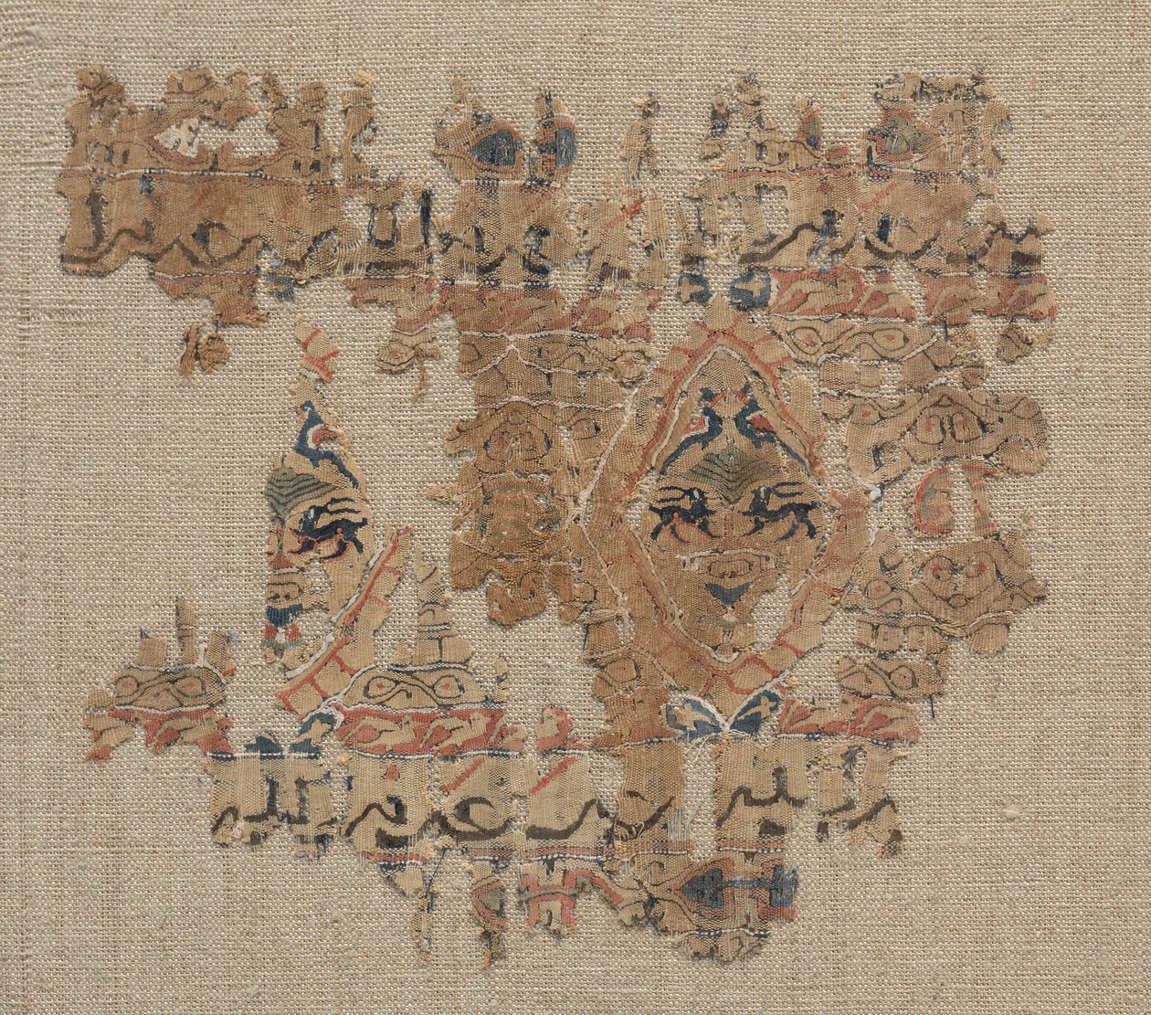 Tiraz stílusú textil töredéke alkotó: Unknown artist