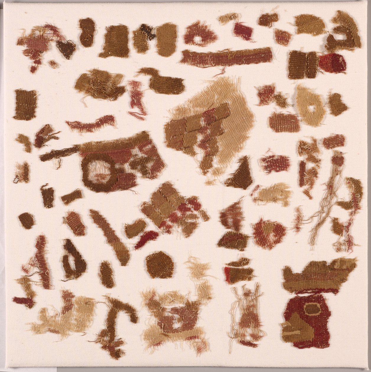 Laza textiltöredékek alkotó: Unknown artist