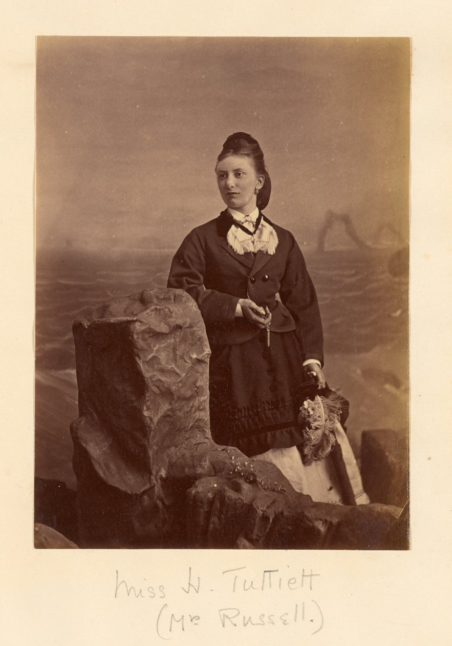 Miss H. Tuttiett (Mrs. Russell) alkotó: Unknown artist