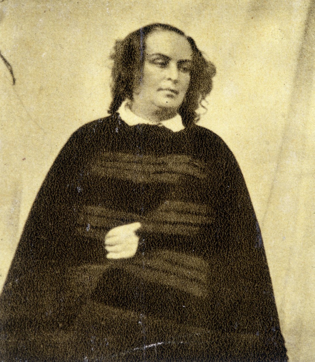 Mrs. Victor Hugo, lánya, Leopoldine halála óta még mindig feketébe öltözött alkotó: Unknown artist