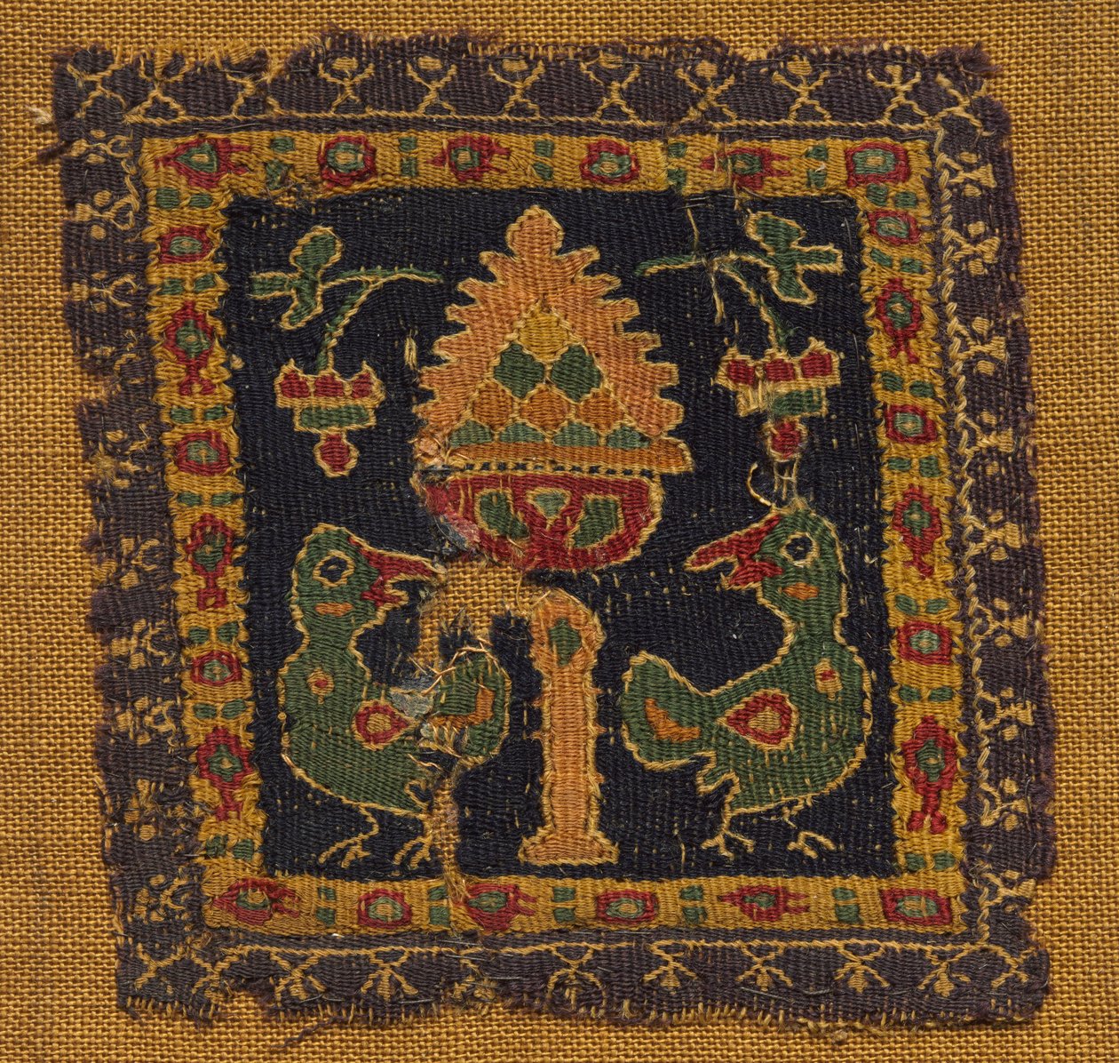 Square Segmentum két madárral alkotó: Unknown artist