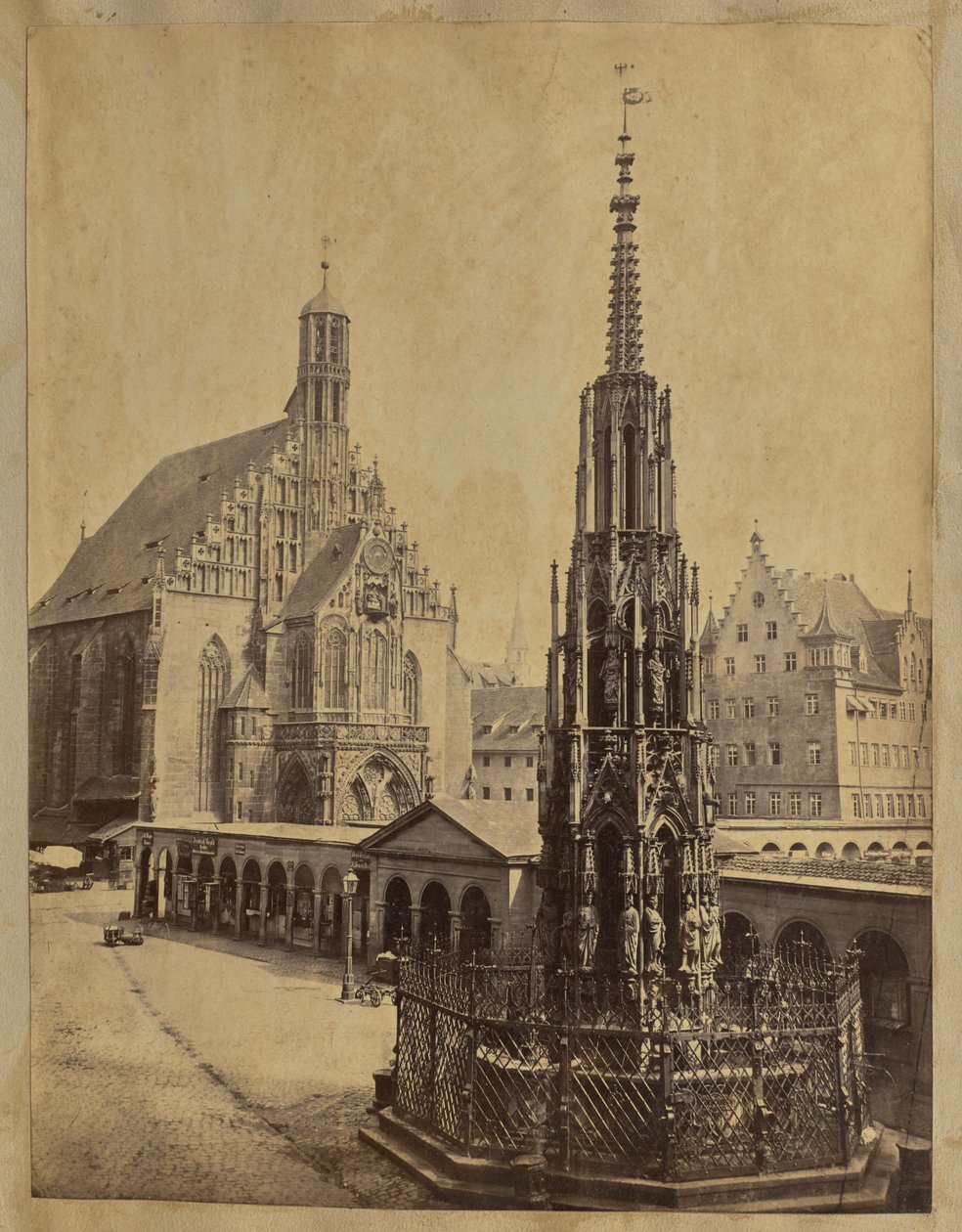 [A Frauenkirche és a Schöner Brunnen, Nürnberg] alkotó: Unknown artist