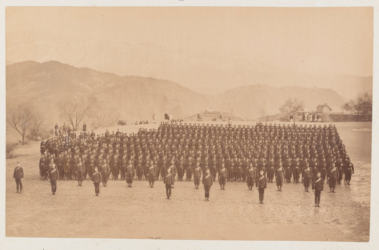 4. gurkha (puskás) ezred a felvonuláson alkotó: Unknown photographer