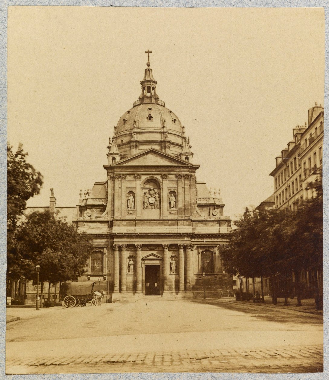 A Sorbonne kápolna homlokzata, Párizs, 1875-1925 körül (fekete-fehér fotó) alkotó: Unknown photographer