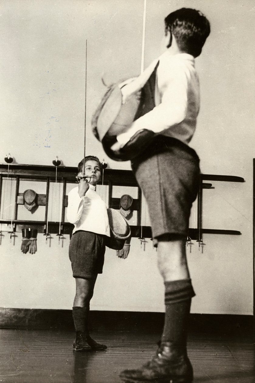 Fasizmus, vívóleckék alkotó: Unknown photographer