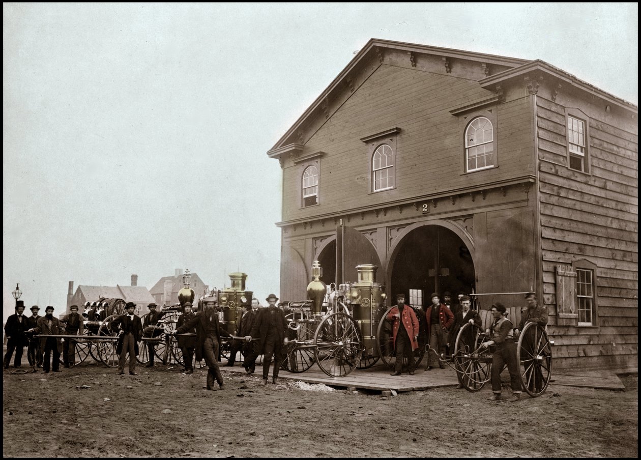 Tűzoltóság pózol a laktanya előtt, Alexandria. Virginia, Egyesült Államok. 1863. Fényképészet alkotó: Unknown photographer