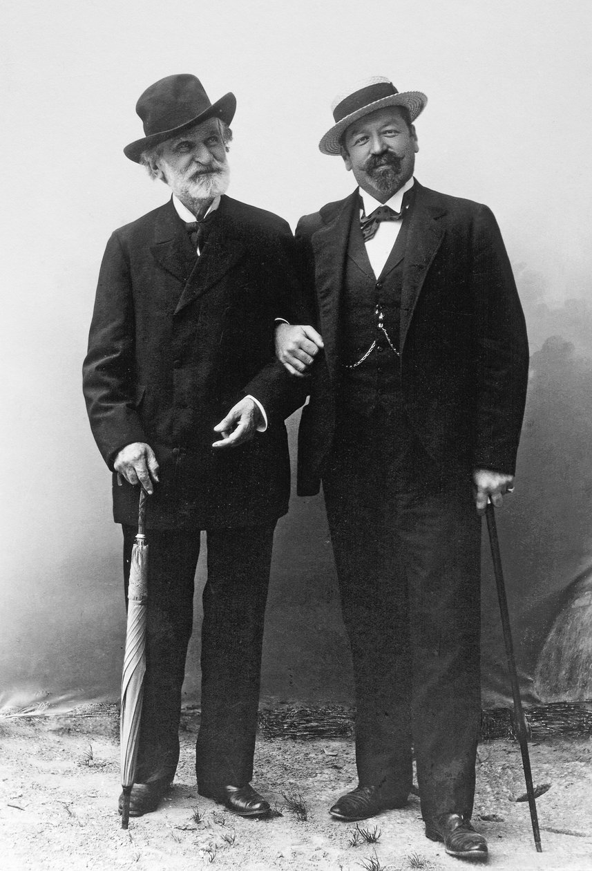 Giuseppe Verdi olasz zeneszerző (1813-1901) és Francesco Tamagno tenor (1850-1905) Montecatiniben a 19. század végén. alkotó: Unknown photographer