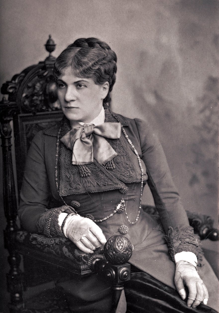 Mme Alix-Marie PASCA (1836-1906) - Alix Pasca (1835-1914) francia komikus portréja. Fényképészet a 19. század végén. alkotó: Unknown photographer