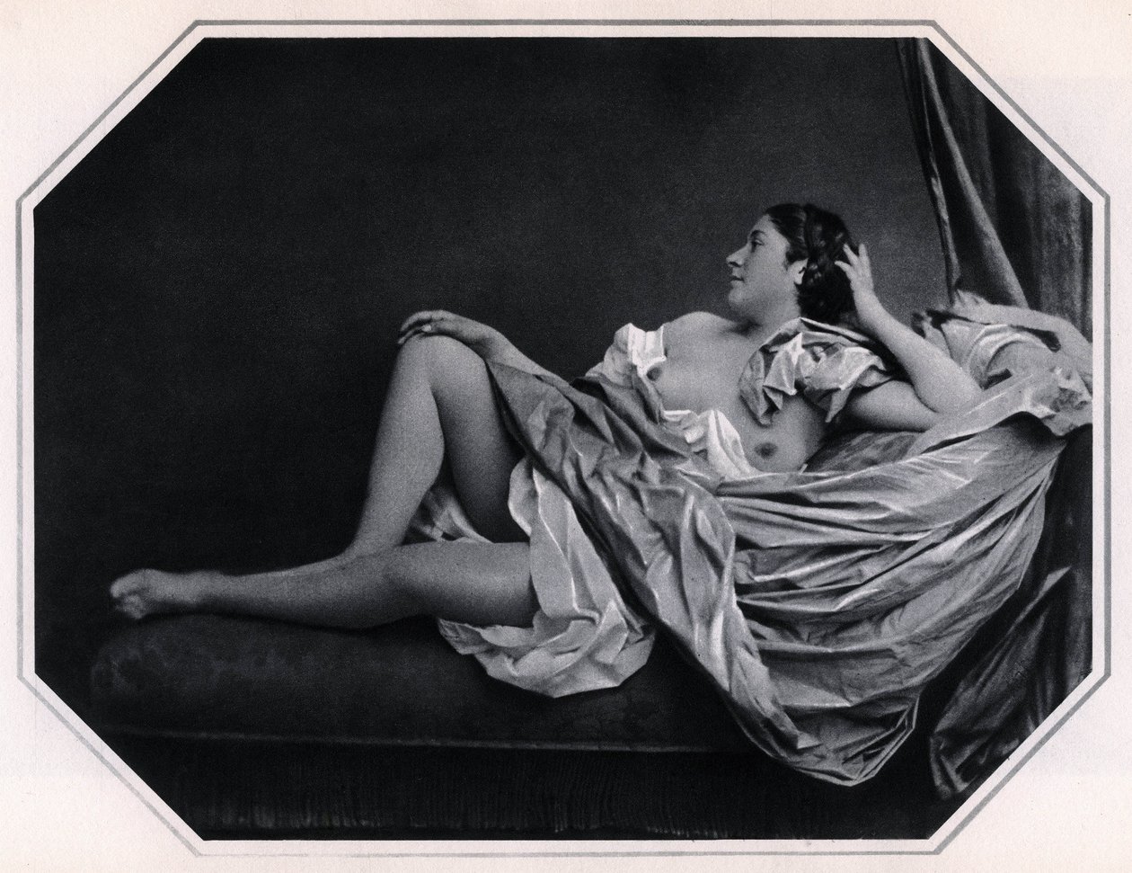 Meztelen nő feküdt 1859 körül. Anonymous Photography alkotó: Unknown photographer