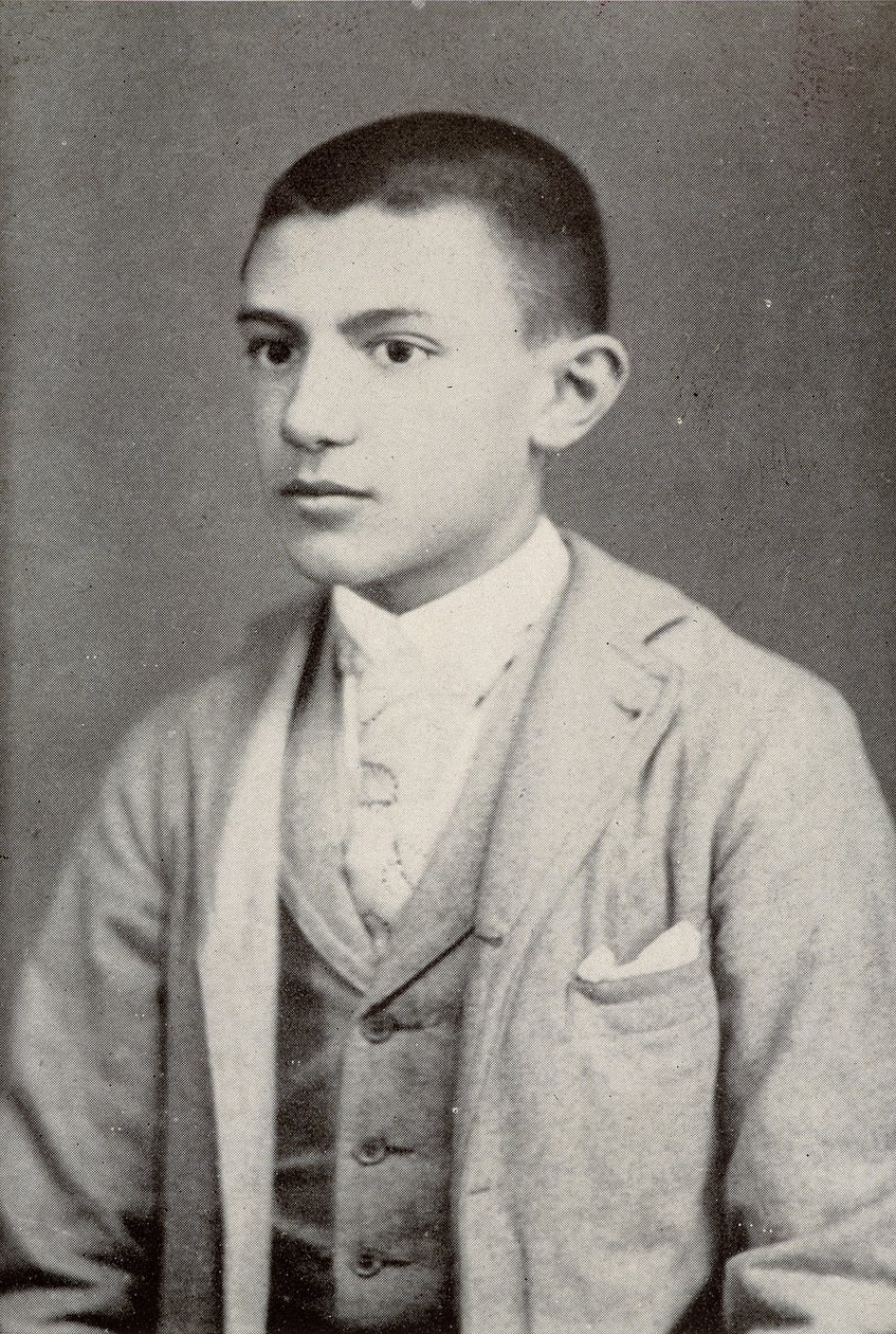 Pablo Picasso 1896-ban (15 éves) - Sabartes "" Picasso, ikonográfiai dokumentumok" című könyvében alkotó: Unknown photographer