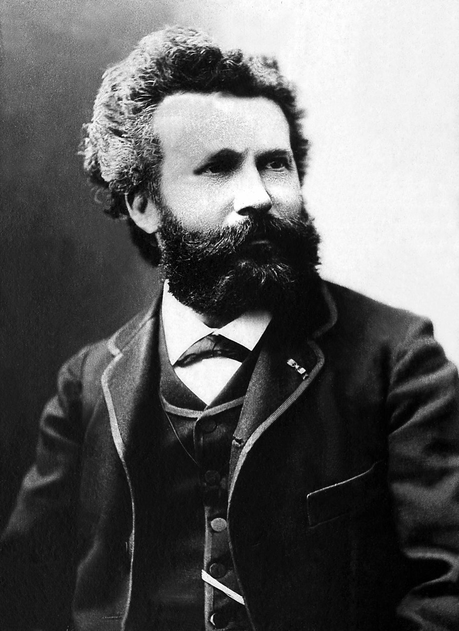 Camille Flammarion (1842-1925) francia csillagász és tudományos újságíró portréja. alkotó: Unknown photographer