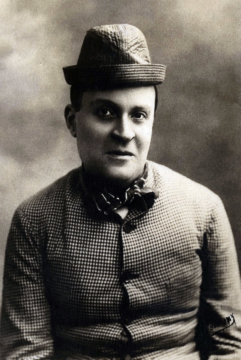 Dranem (1869-1935), francia énekesnő és a zeneterem sztárja portréja. alkotó: Unknown photographer