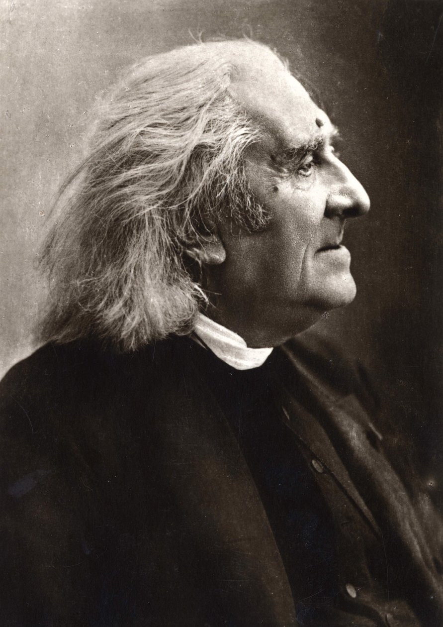 Liszt Ferenc (1811-1886) magyar zeneszerző és zongoraművész portréja. alkotó: Unknown photographer
