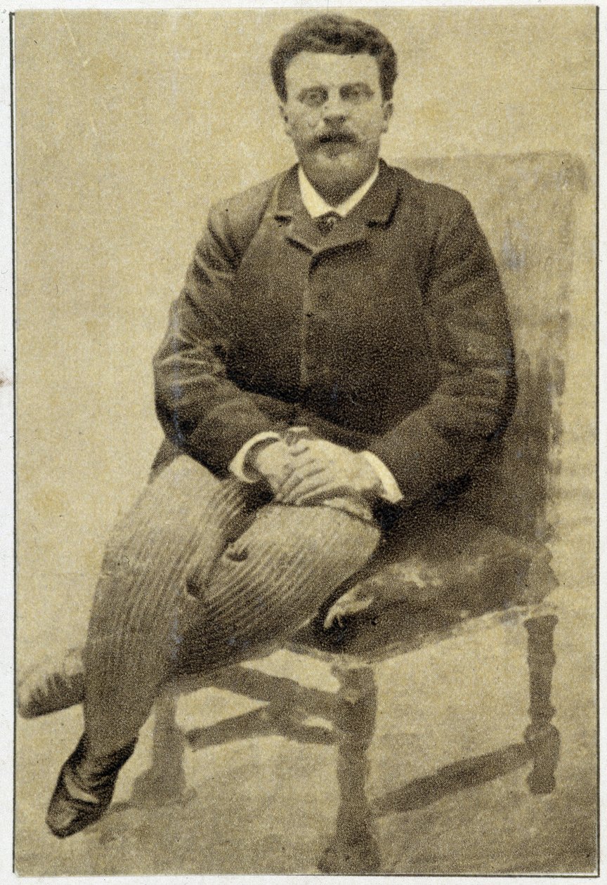 Guy de Maupassant (1850-1893) portréja 1890-ben. alkotó: Unknown photographer