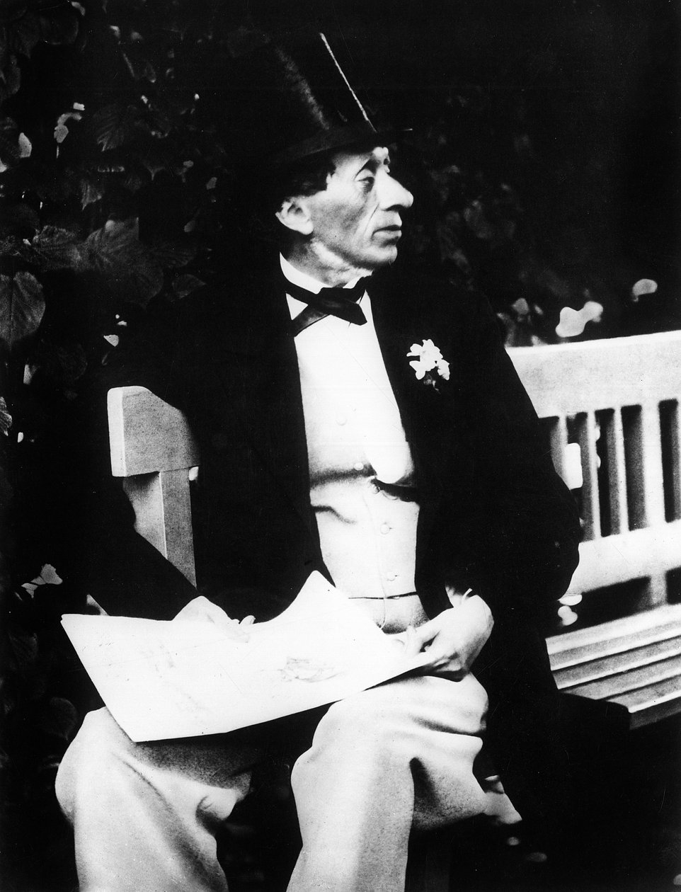 Hans Christian Andersen (1805-1875) dán író portréja alkotó: Unknown photographer