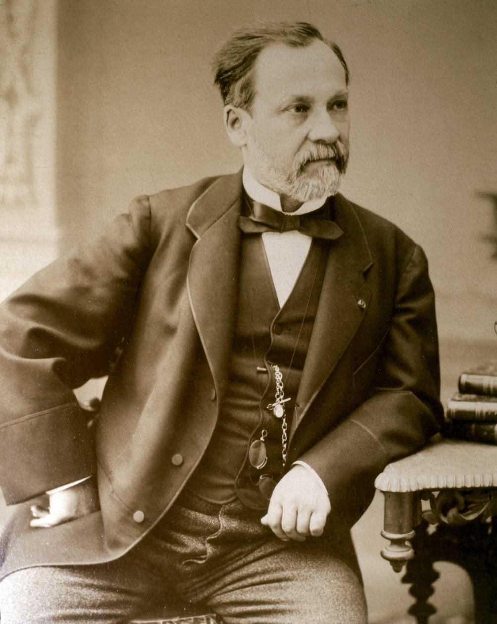  alkotó: Unknown photographer