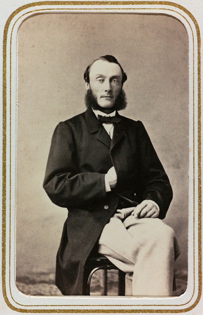 Férfi portré, carte de visite; a hordozón a "Robert Ditzinger (1826-1891)" felirat szerepel. alkotó: Unknown photographer