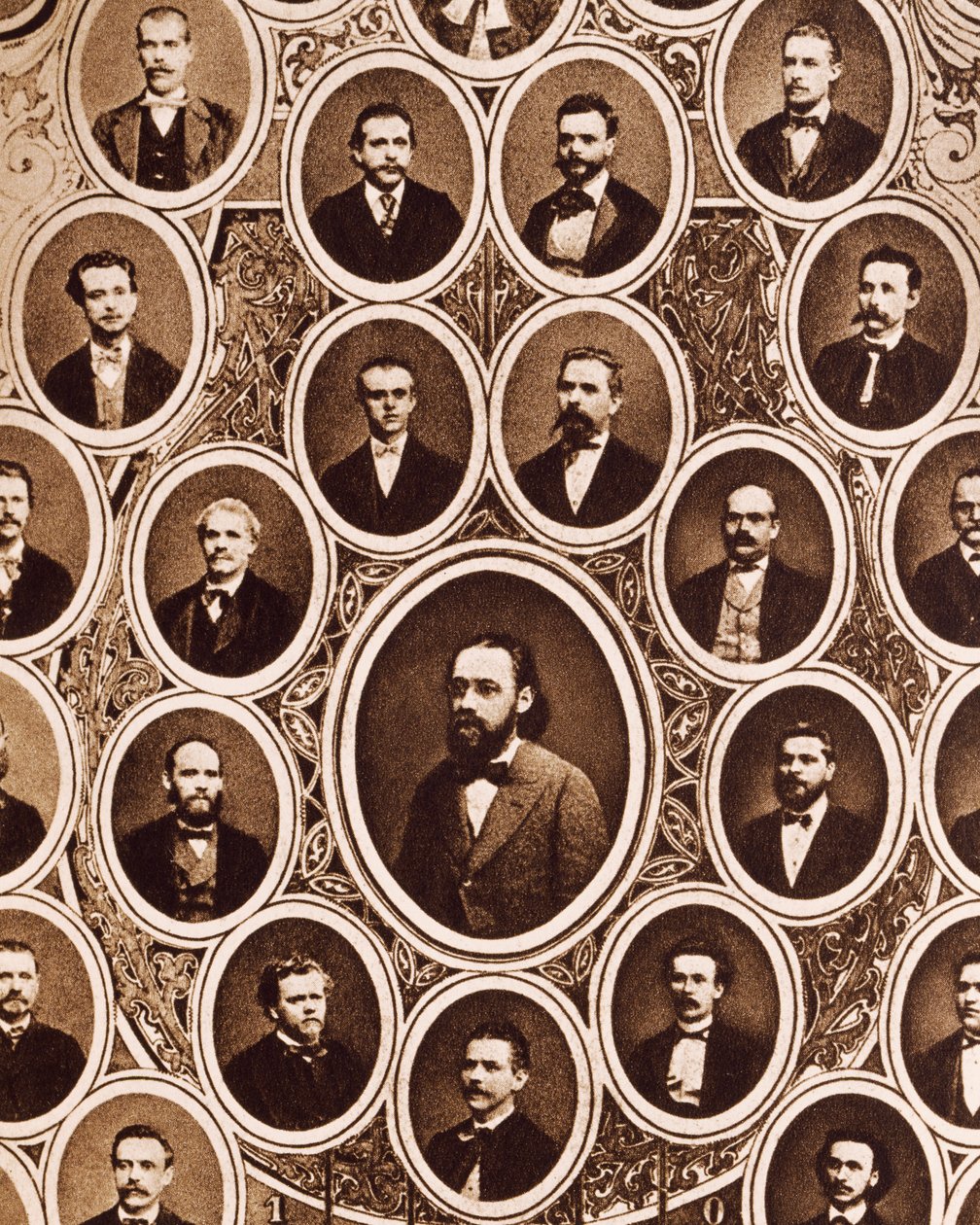 A Prágai Ideiglenes Színház zenekarának tagjainak portréi, Antonin Dvorakkal és Bedrich Smetanával. alkotó: Unknown photographer