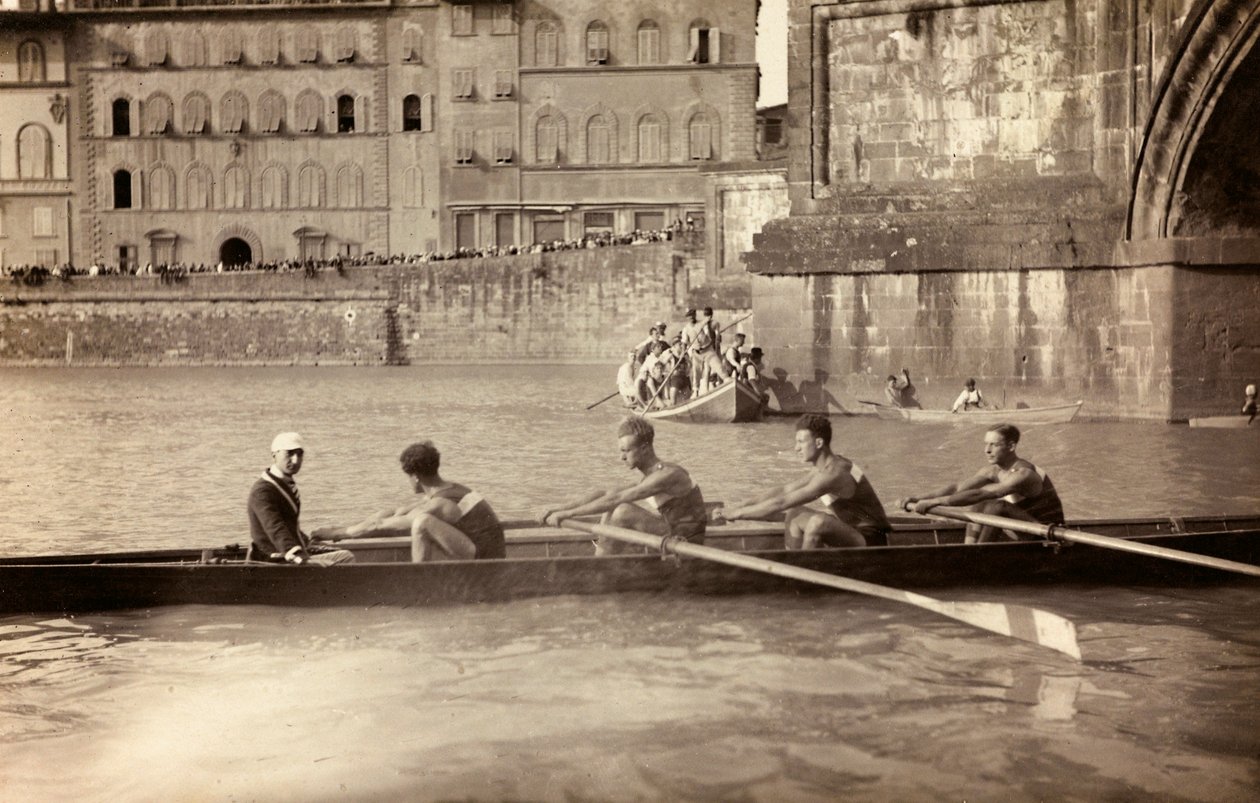 Evezés az Arno folyón, Firenze alkotó: Unknown photographer