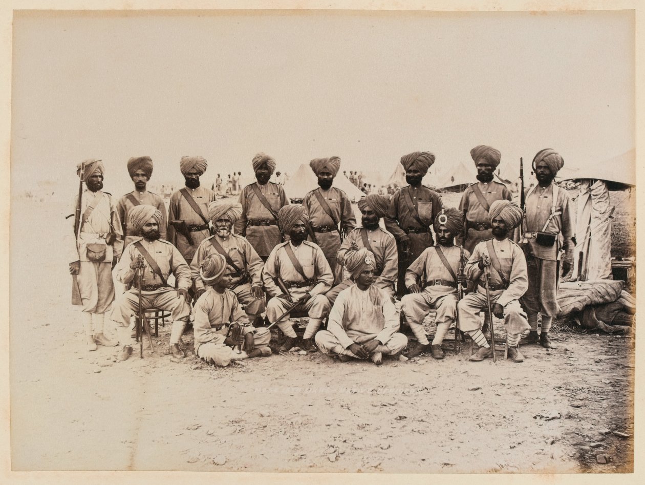 A bengáli bennszülött gyalogság 15. (Ludhiana) ezrede a szudáni sivatagi tájon alkotó: Unknown photographer