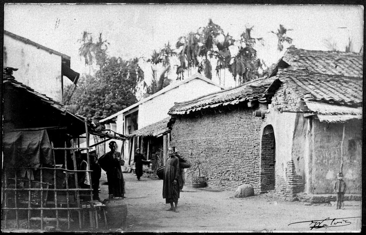 Tonkin Village v. 1890. alkotó: Unknown photographer