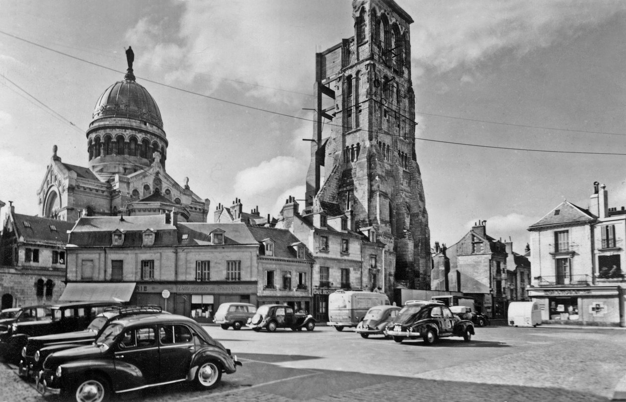 Tours, Franciaország: Szent Márton bazilika, képeslap, 1960 körül alkotó: Unknown photographer