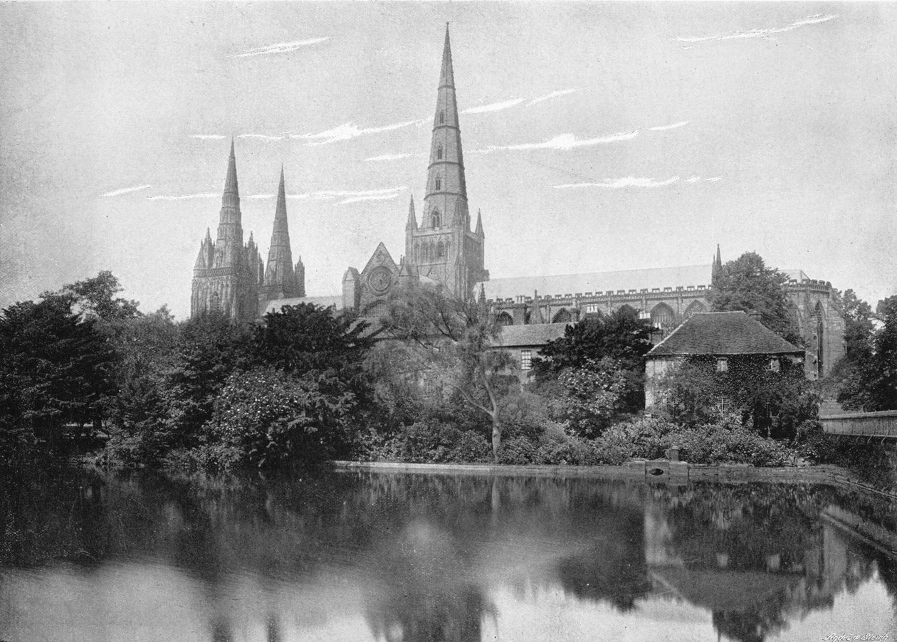 Lichfield katedrális, 1896 alkotó: Valentine and Sons Ltd
