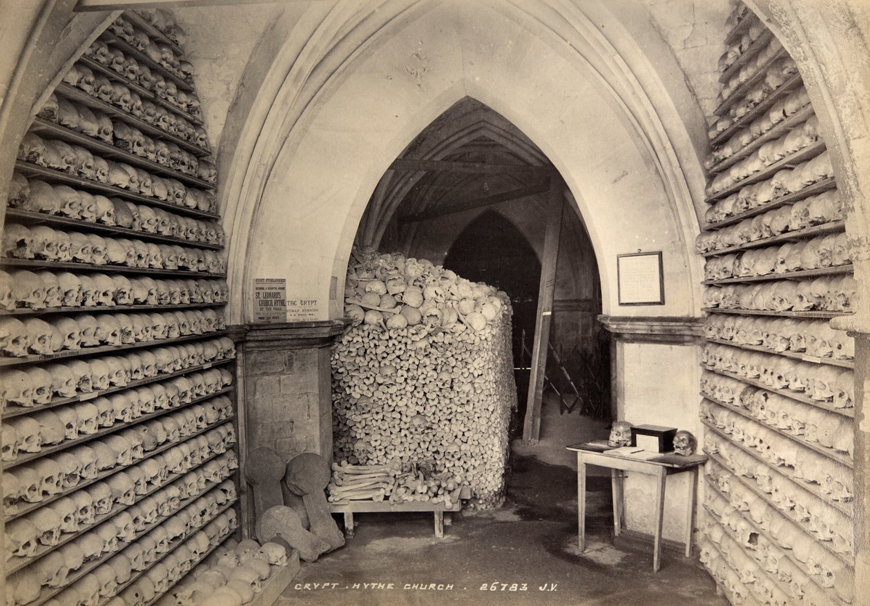 Kripta, St Leonard