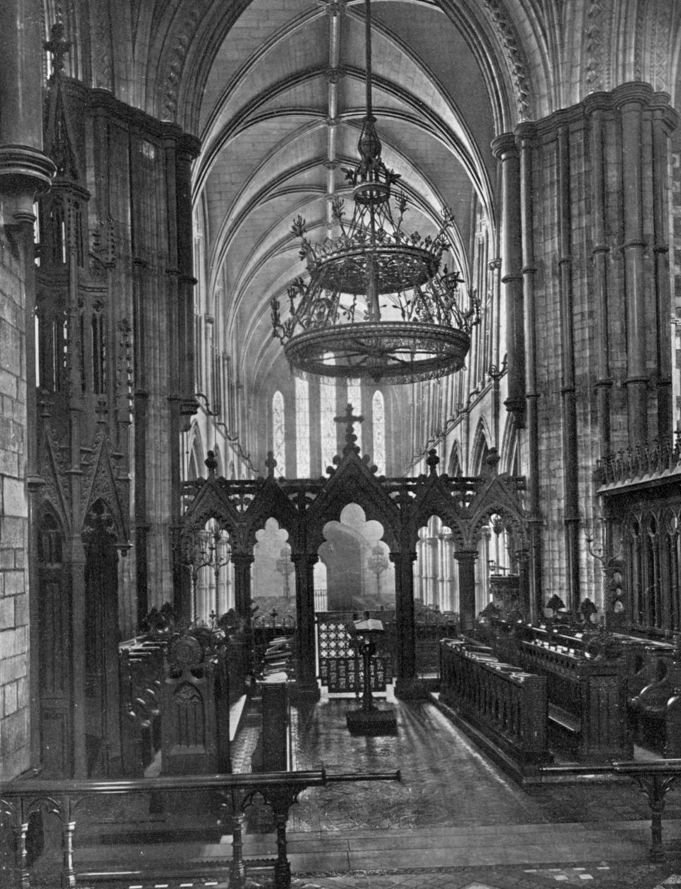 A Christ Church székesegyház belseje, Dublin, Írország, 1924-1926. alkotó: Valentine and Sons Ltd