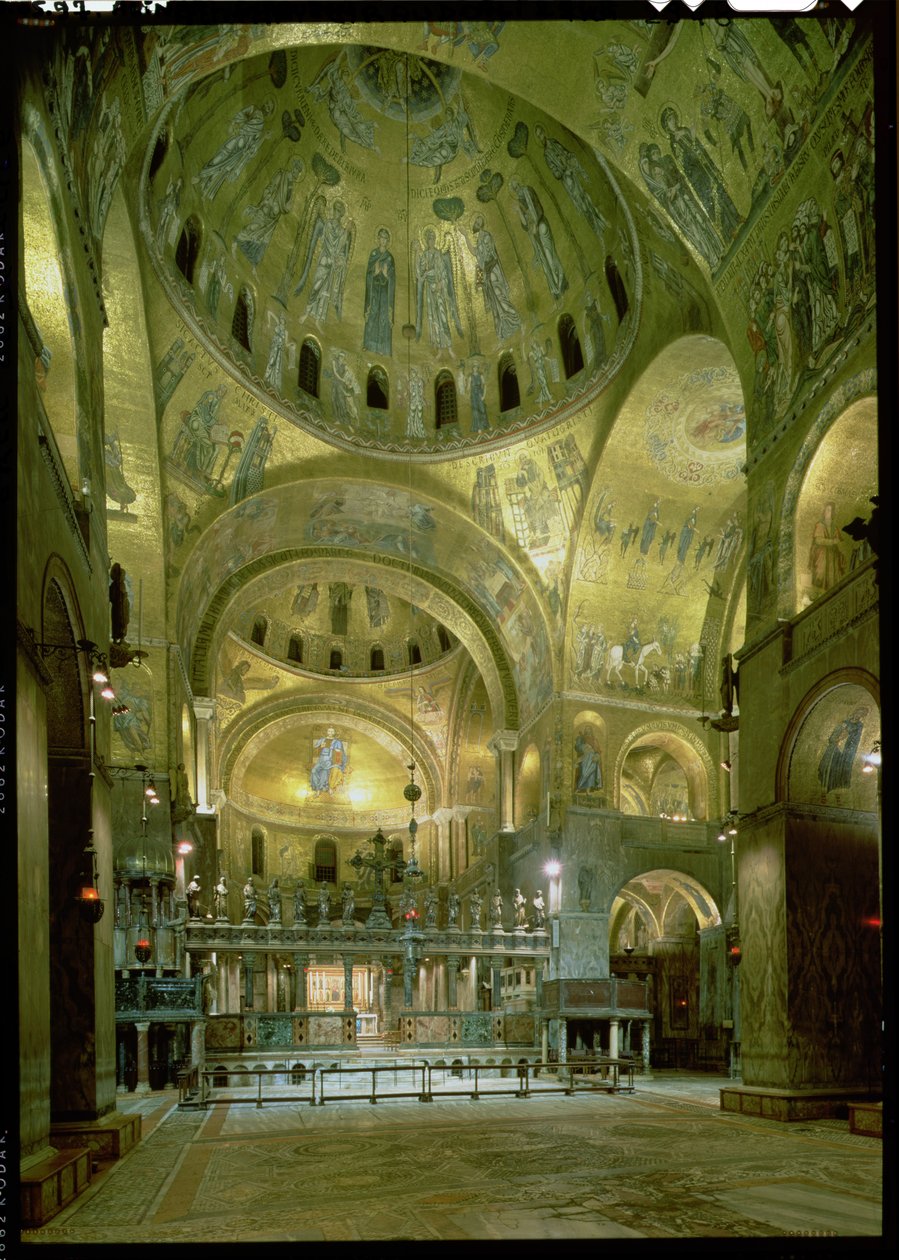 A hajó belső képe (mozaik) alkotó: Byzantine School