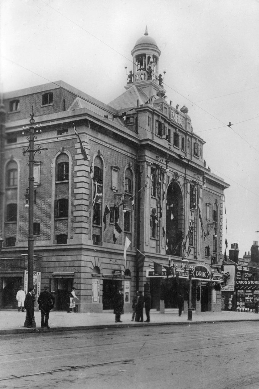 Chiswick Empire, Chiswick, London, XX. század eleje. alkotó: W. F. Seymour