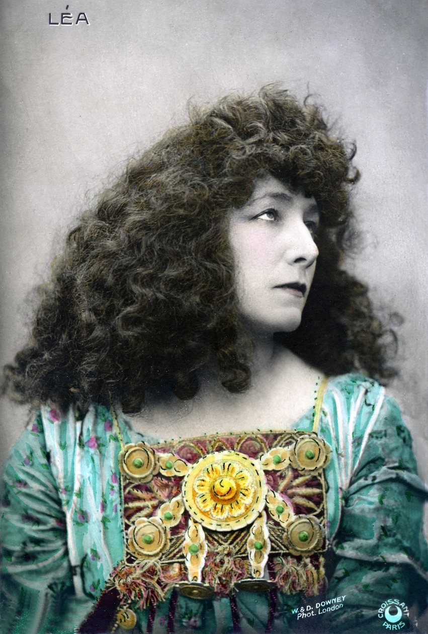 Henriette Rosine Bernard aka Sarah Bernhardt (1844-1923) Léa szerepében (fotó) alkotó: W. and D. Downey