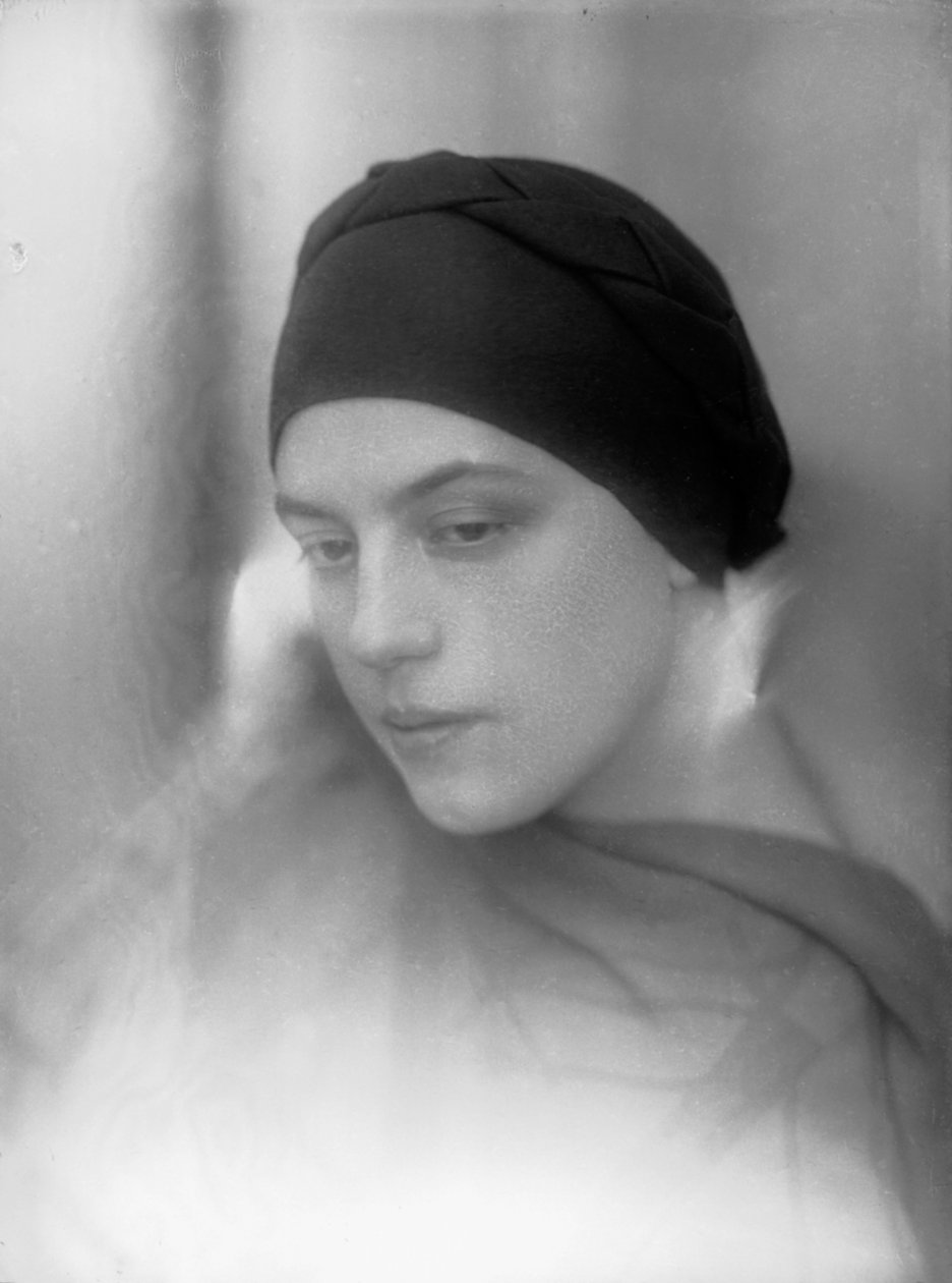 Anita Pittoni portréja, 1933 körül (fekete-fehér fotó) alkotó: Wanda Wulz