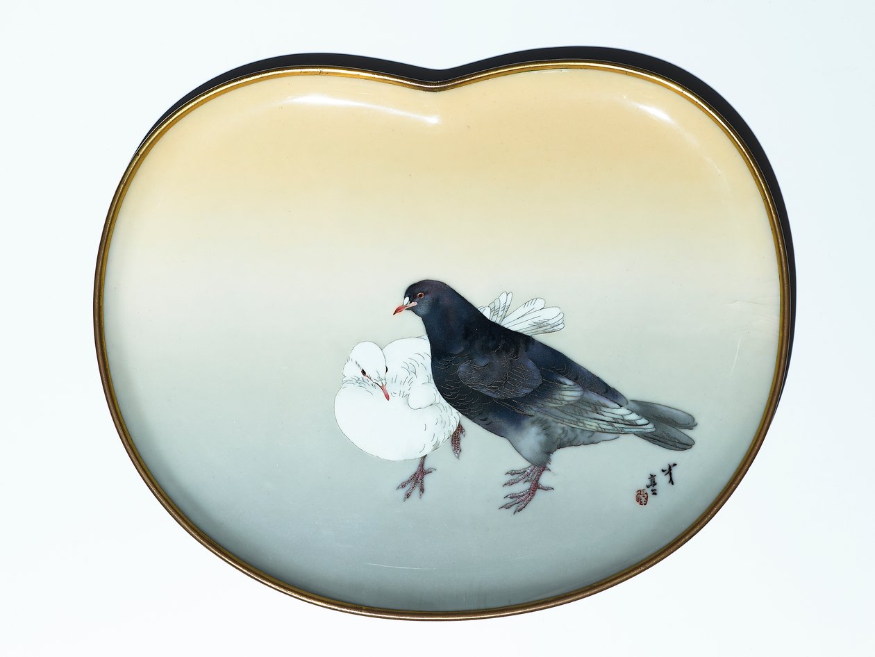 Madarakat ábrázoló tálca, 1890-95 körül (cloisonne-i zománc) (a hátoldalt lásd: 416491) alkotó: Watanabe and Sosuke Namikawa Seitei