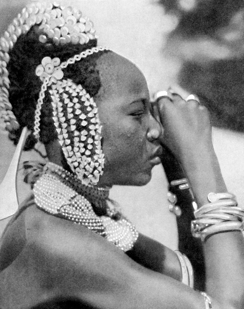 Egy nigériai lány, 1936 alkotó: Wide World Photos