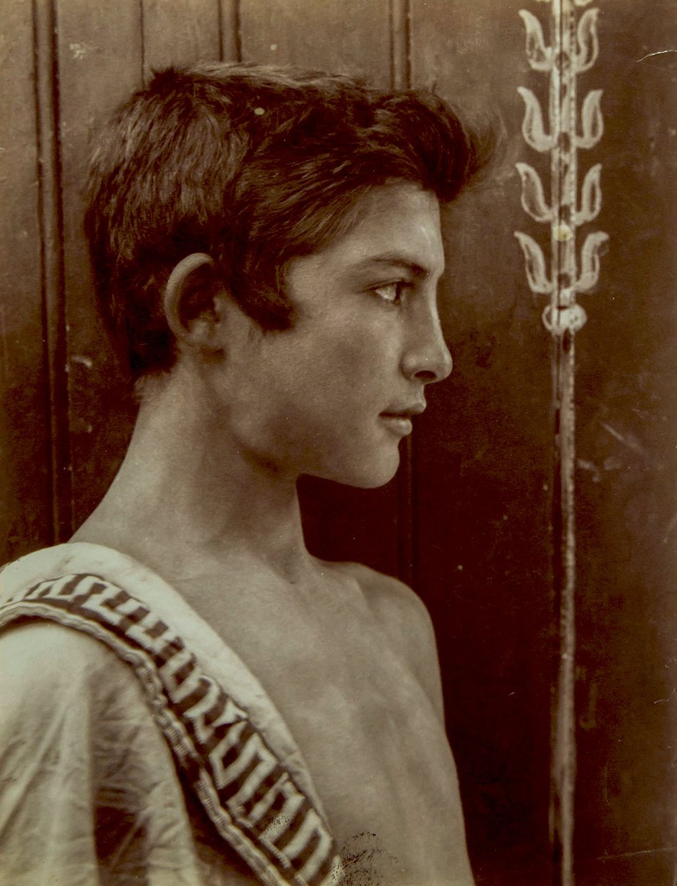Szicíliai fiú portréja, 1897 körül alkotó: Baron Wilhelm von Gloeden