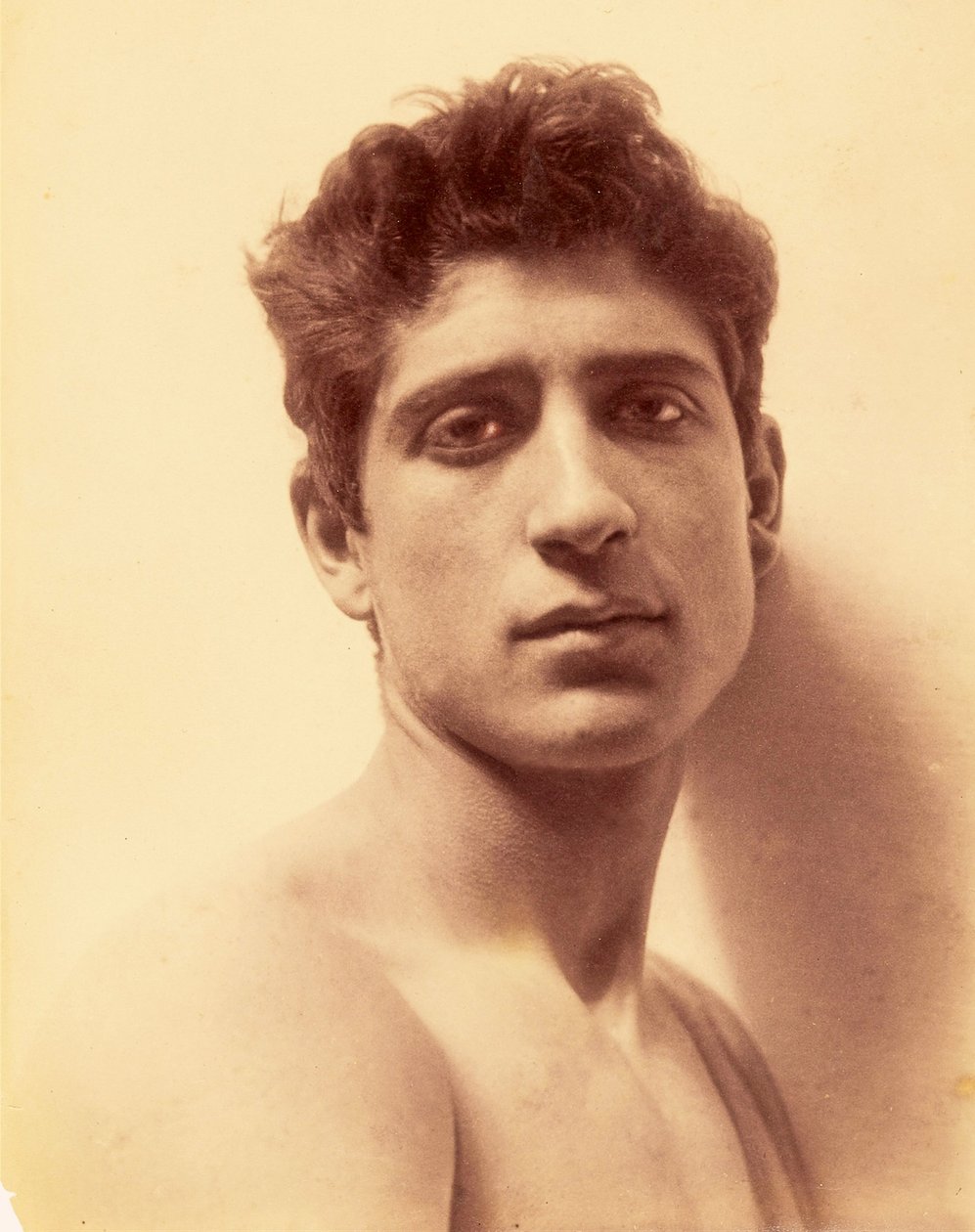 Tanulmány egy fiúról, Szicília, C.1898 (szépia fotó) alkotó: Baron Wilhelm von Gloeden