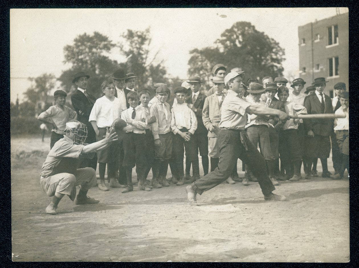 Fiú, aki a homokos baseball játék közben kiesik alkotó: William H. Trefts Jr.
