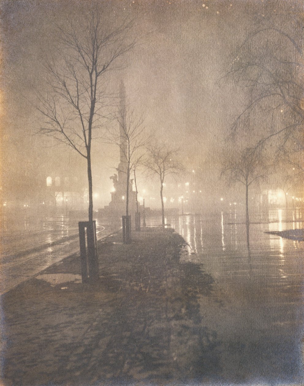 Egy nedves éjszaka, Columbus Circle, New York, 1897-98 alkotó: William A. Fraser