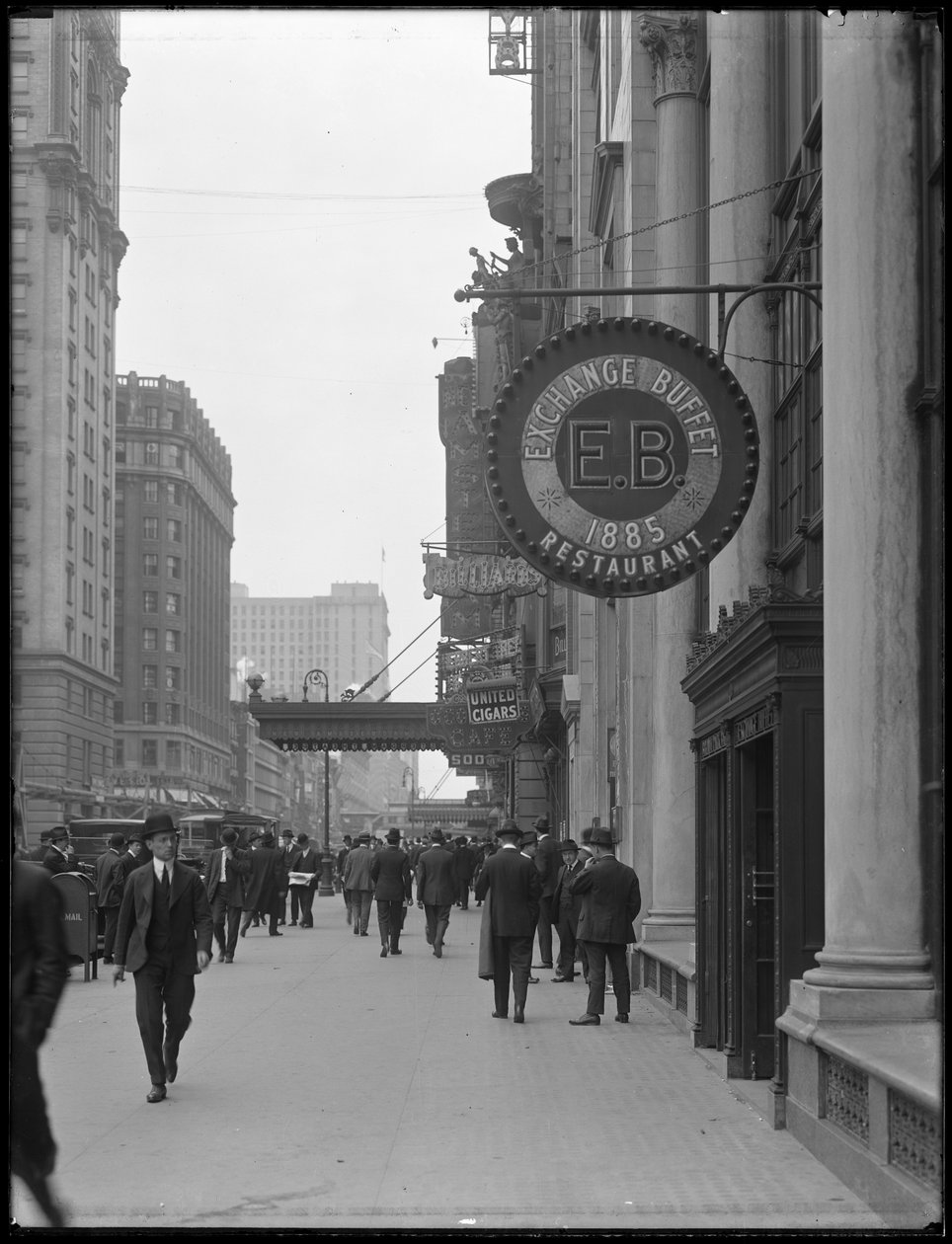 Exchange Buffet felirat: 220 W. 42nd Street, New York City, 1916. május 2. alkotó: William Davis Hassler