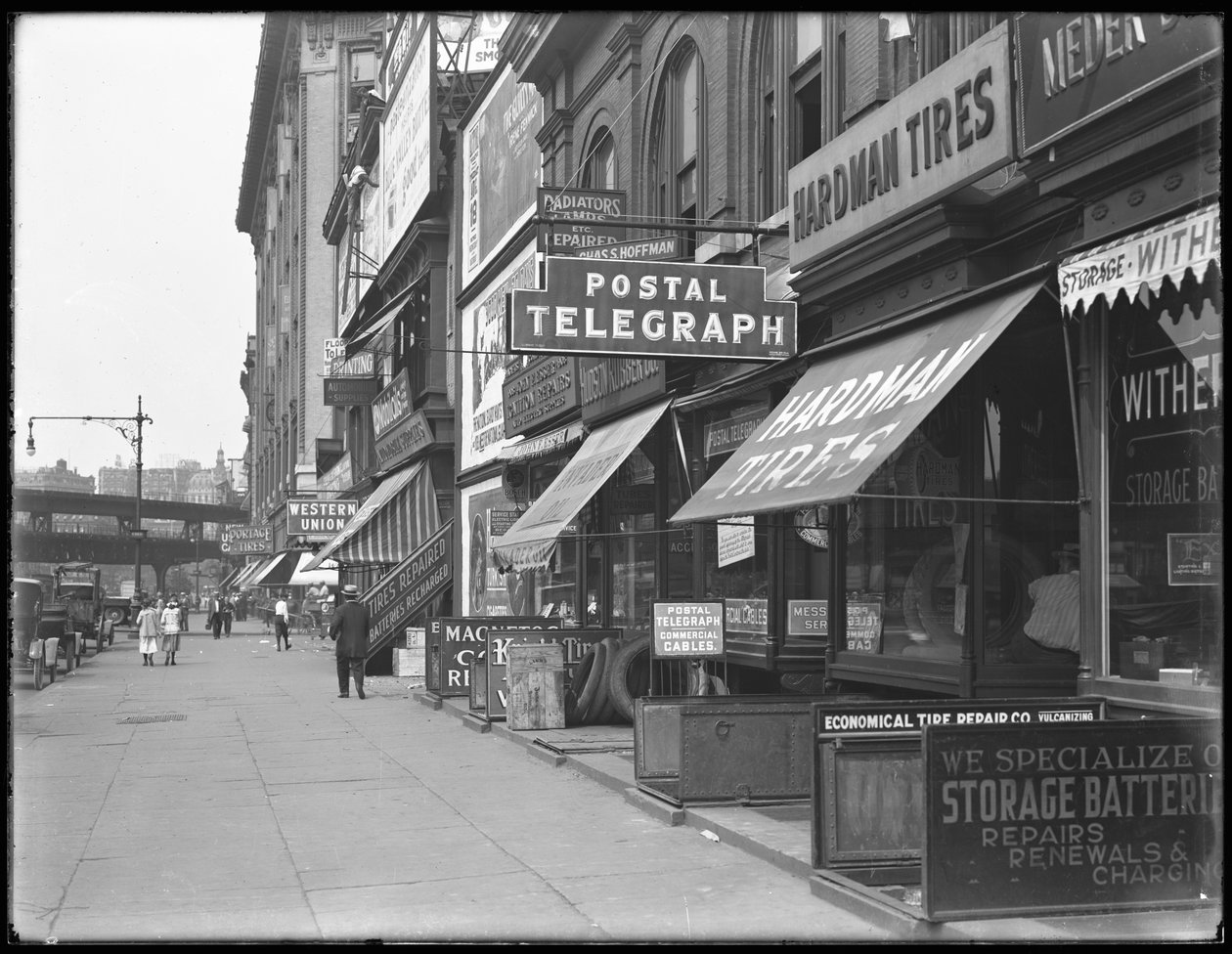 Postai távírótábla, 1906, Broadway, New York City, 1916. augusztus 18. alkotó: William Davis Hassler